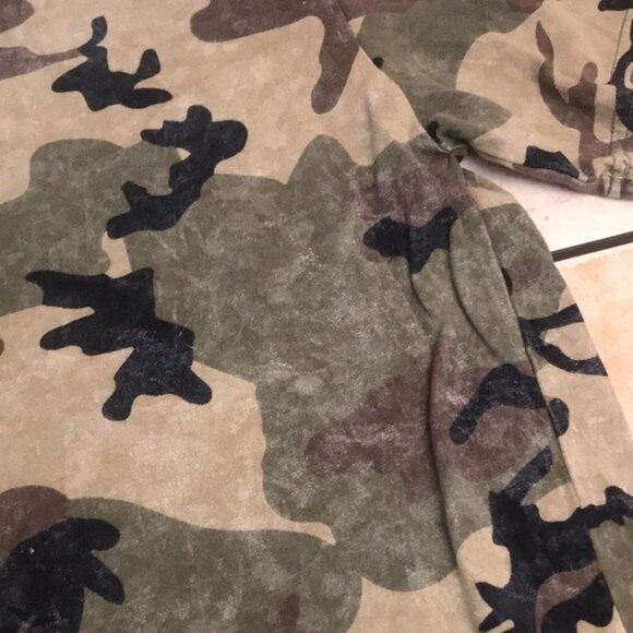PACSUN Los Angeles army print tshirt size medium - Picture 10 of 11
